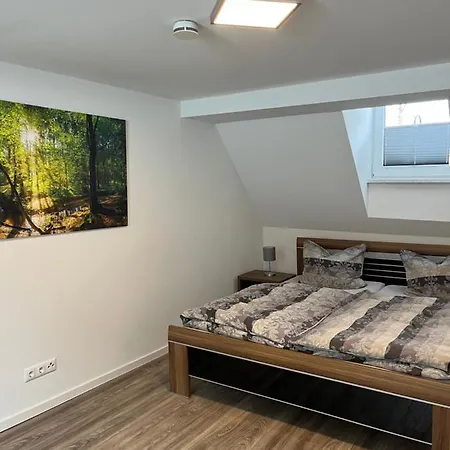 Mompels Semesterbostad Rubeland