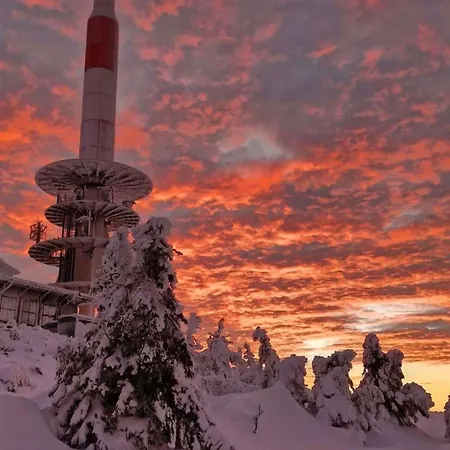 Mompels Semesterbostad *